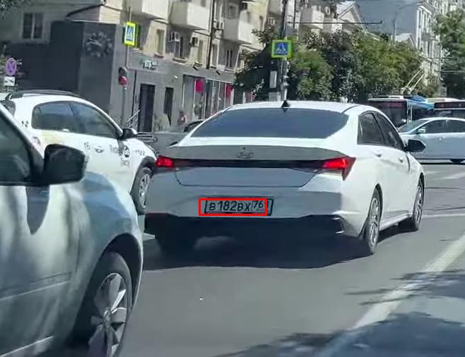 Фото с номером В182ВХ761